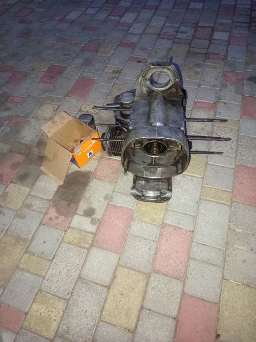 Продам мотор по запчастинах на Днепр мт