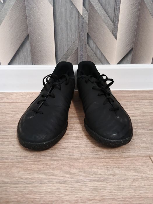 Футзалки Nike Phantom