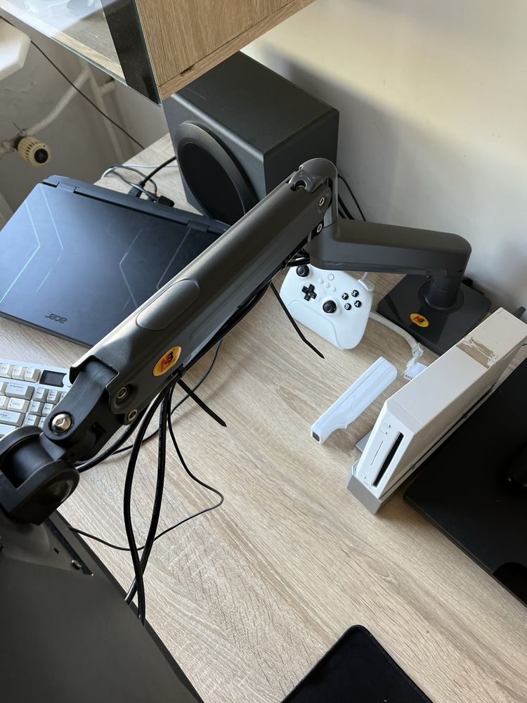 Ligitech g920, shifter, Next Level Racing, PXN CB1, monitor AOC 240hz