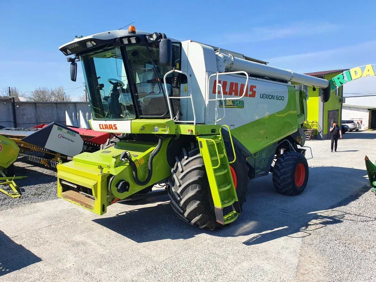 Комбайн Claas Lexion 580+ (2010)