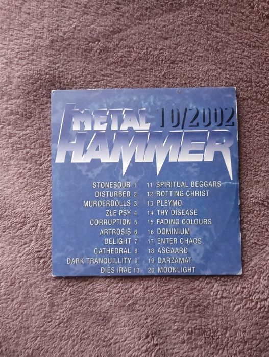 Płyta CD z muzyką typu metal