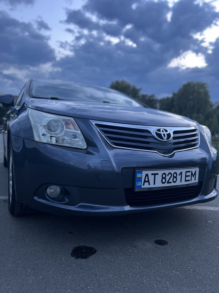 Toyota Avensis T27  2.0 дизель (d4d) 2010рік
