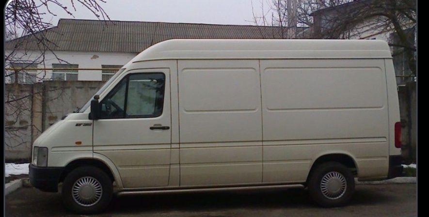 Вантажні перевезення мікроавтобусом до 2т.