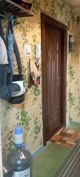 Продам 2х-комнатную квартиру+гараж на Кокчетавской