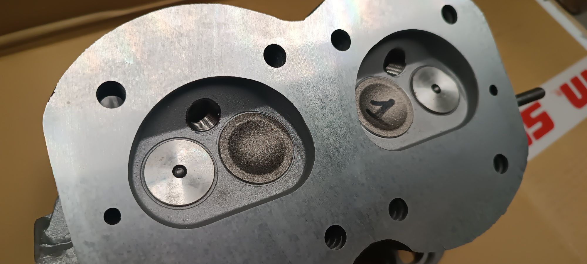 Fiat 126p głowica silnika po regeneracji splanowana tuning jak nowa
