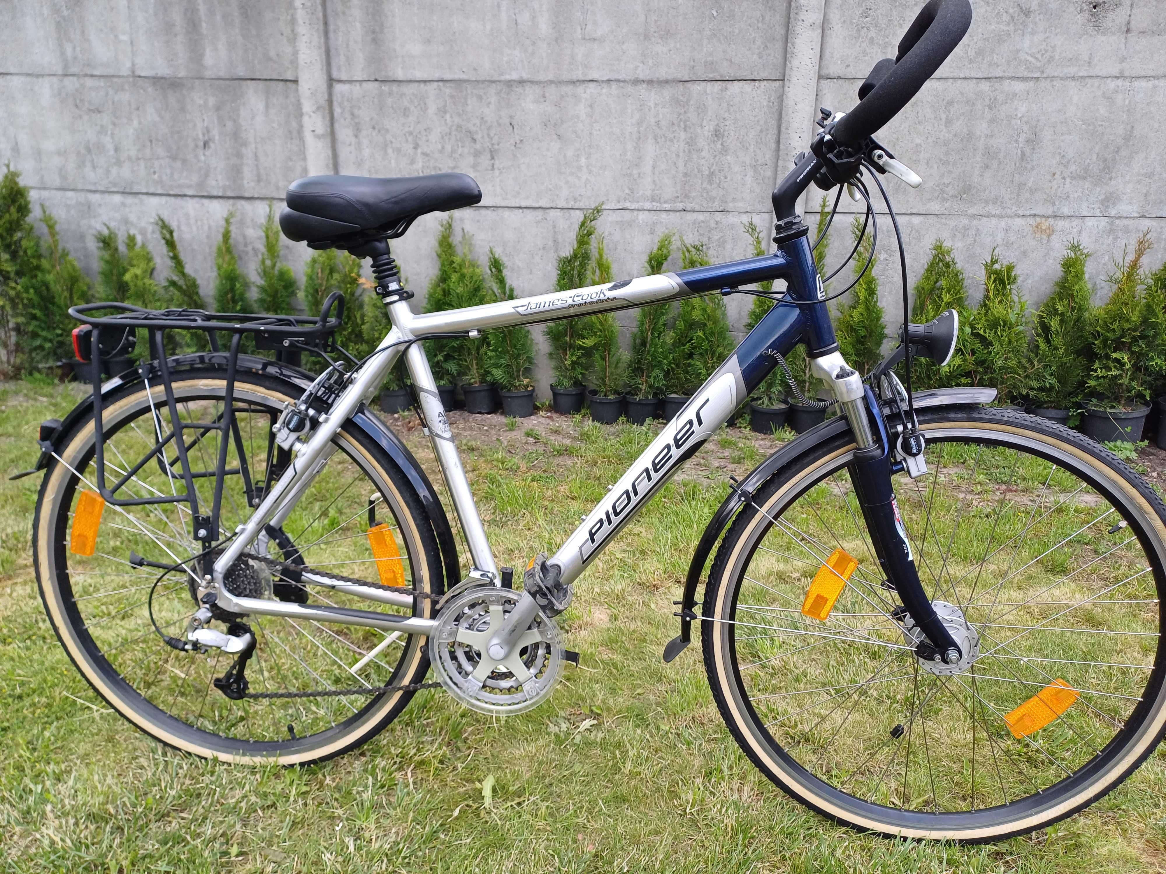 Rower Trekkingowy Pakiet 12 sztuk Koła 28 " Hamu Hydr Tarcz Blok Amor