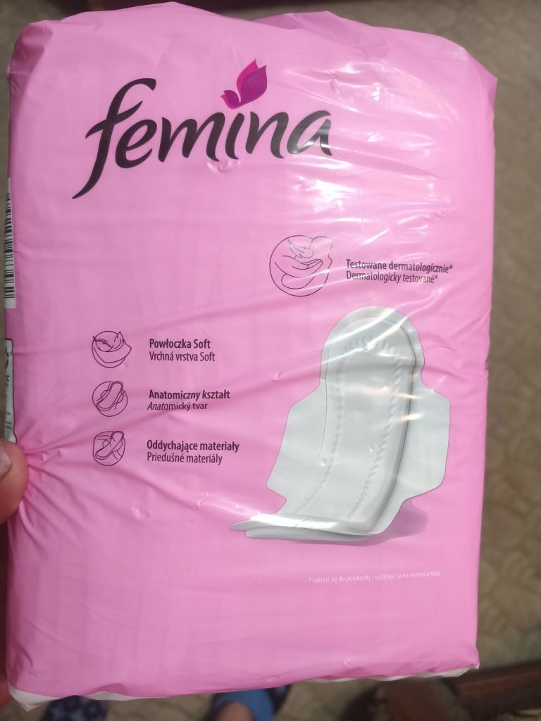 Продам гигиенические прокладки Femins Classik