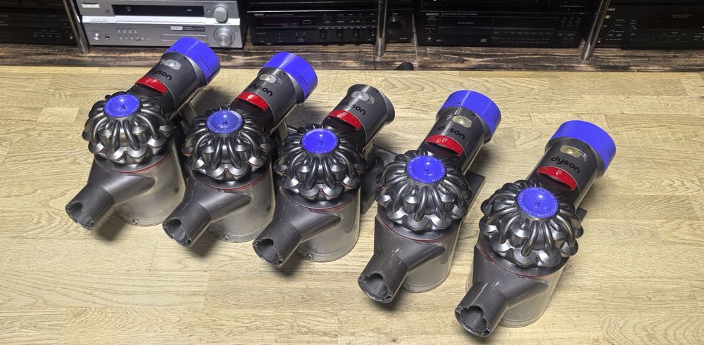 Бездротовиі пилосмоки Dyson V8