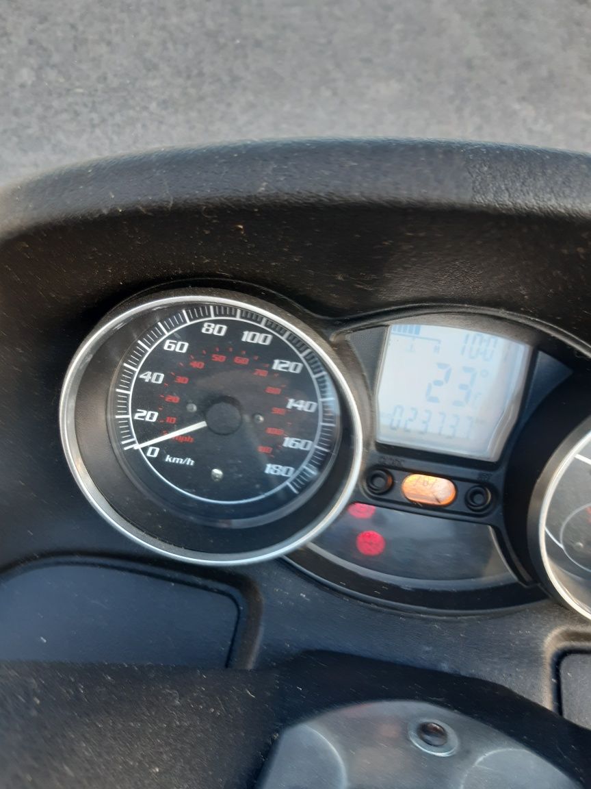 Piagio Mp3 400ie