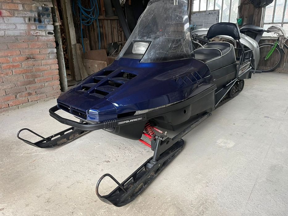 Снігохід Поларіс..ціна халява