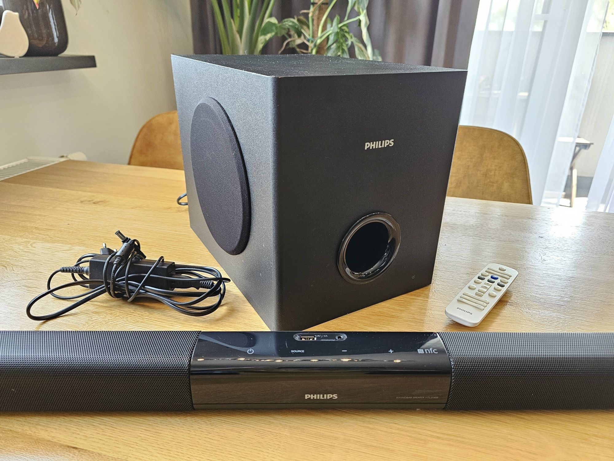 Soundbar Philips HTL3140B - czarny