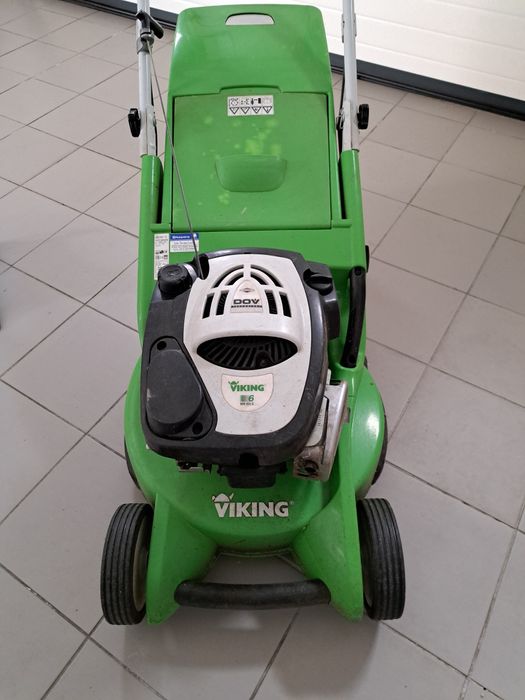 Corta relva profissional Viking