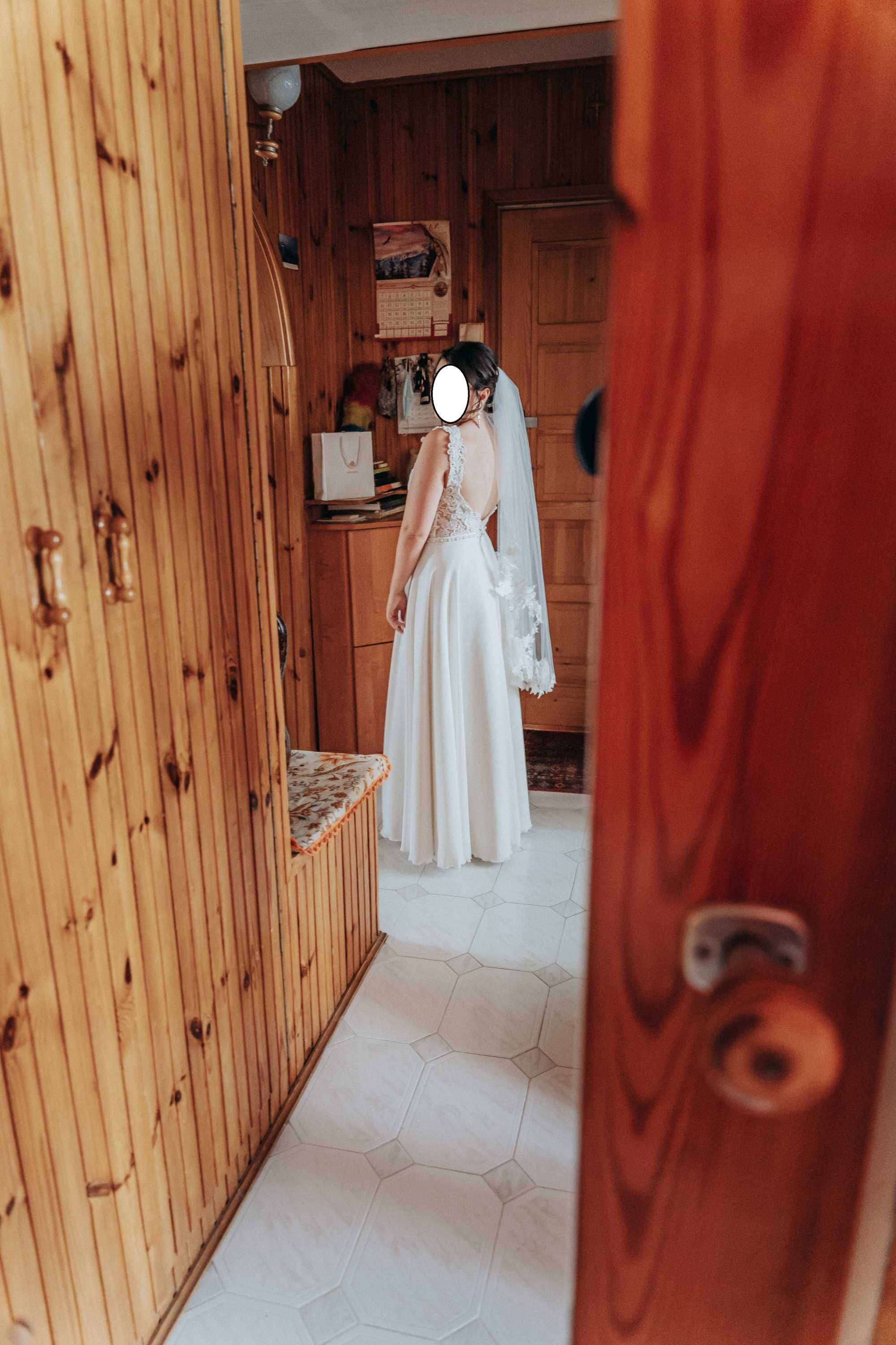 Sprzedam suknie ślubną XS - wzrost 146cm
