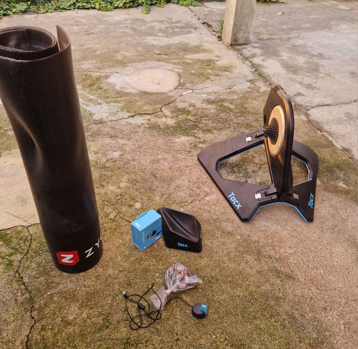 Rolo de treino Tacx Neo 2T smart