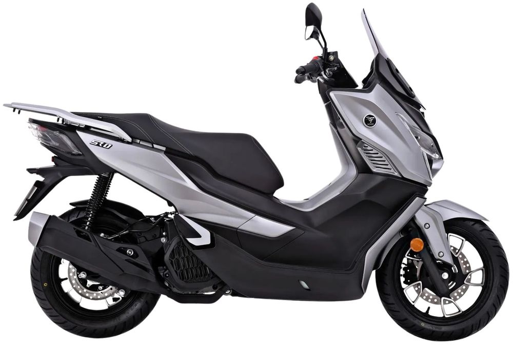 VOGE SR1 VOGE SR1 SKUTER 125cc Niezastąpiony miejski towarzysz.