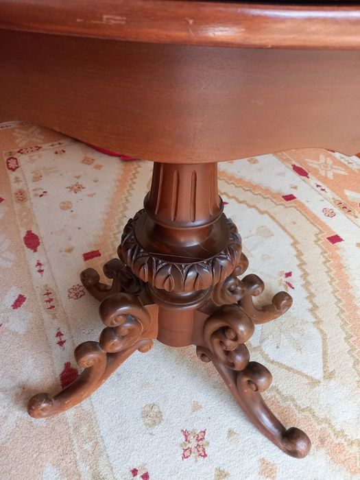 Mesa de Jogo e Aparador!