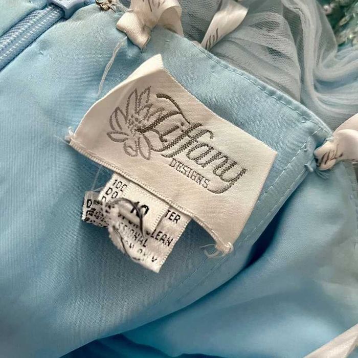 Sukienka syrenka bez ramion Tiffany Designs