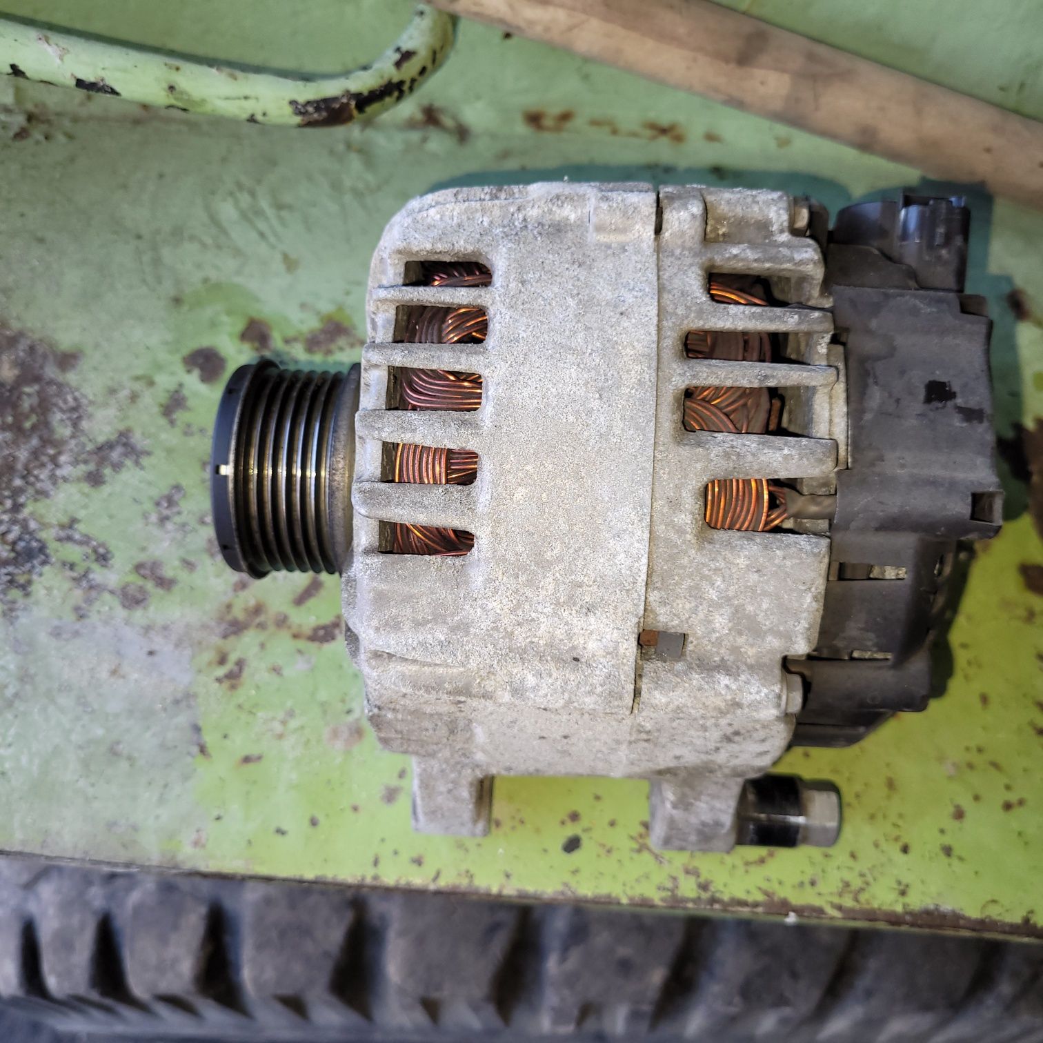 Alternator peugeot citroen 1.6 2.0 hdi