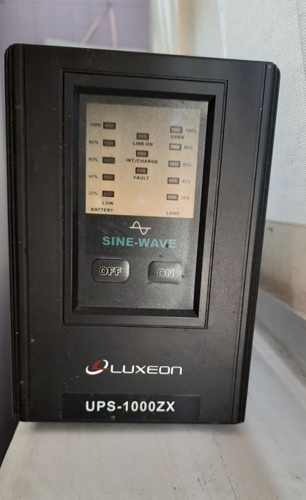 ИБП LUXEON UPS-1000ZX с аккумулятором 100 Ач
