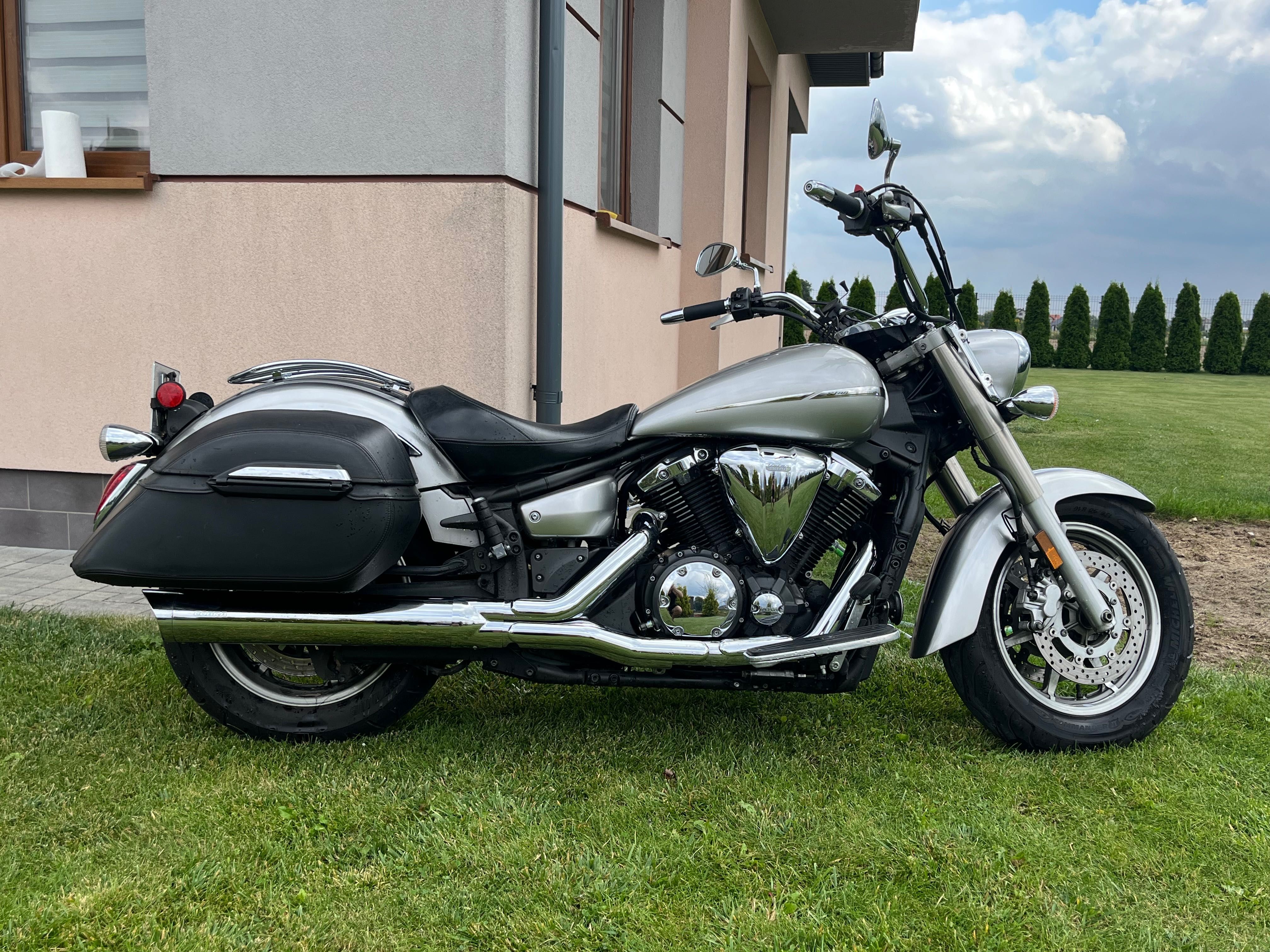 Yamaha XVS 1300 V- Star