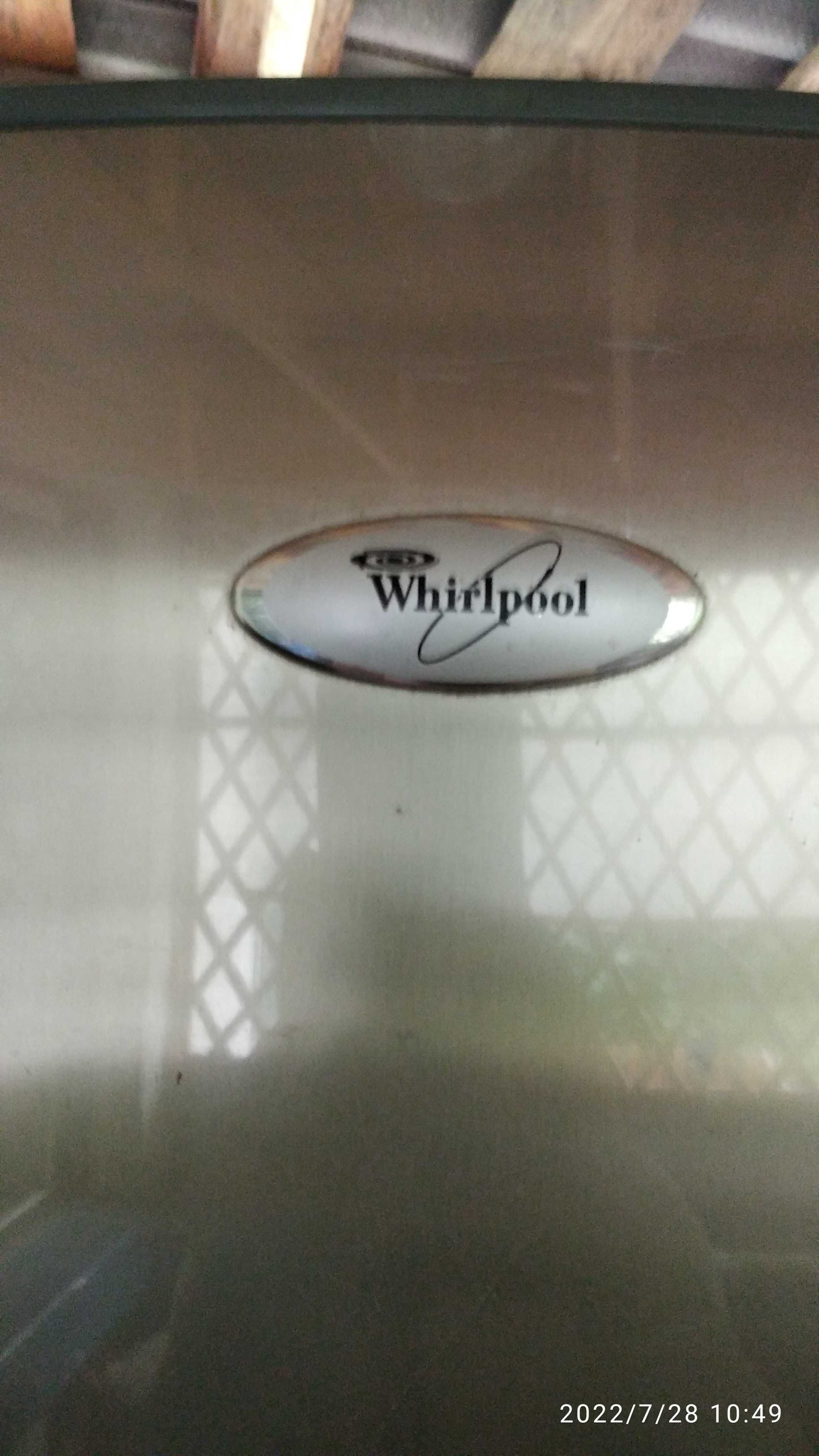 Холодильник Whirlpool 200 см