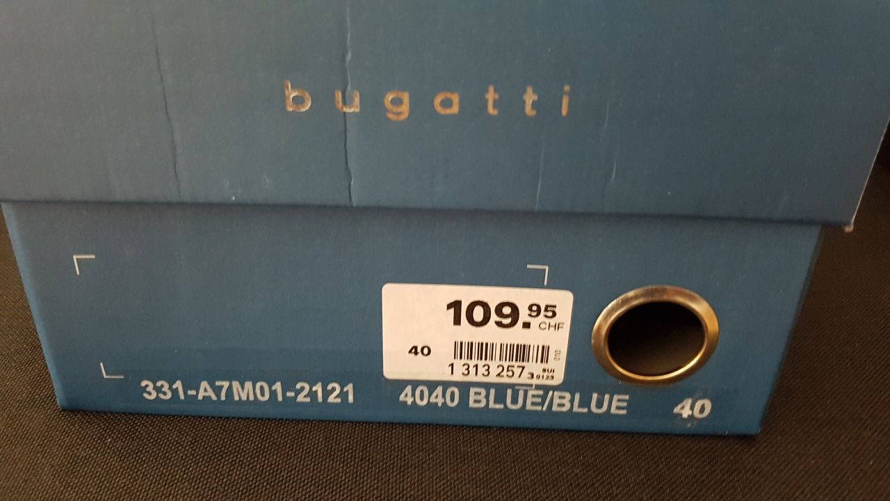 Кроссовки из нат.кожи Bugatti 40р стелька 26,5см,оригинал.