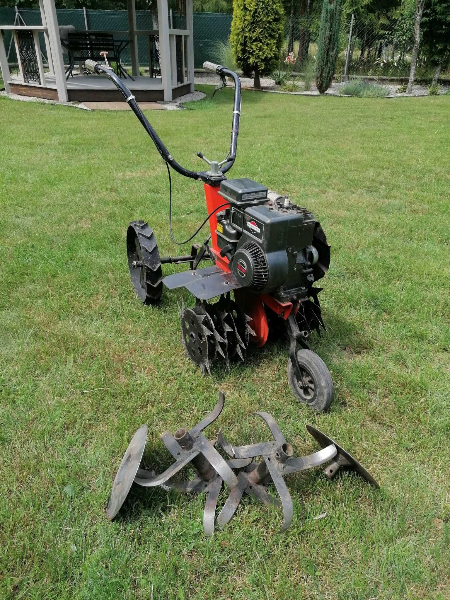 Glebogryzarka rekultywator briggs & stratton Univert 3hp Końskie