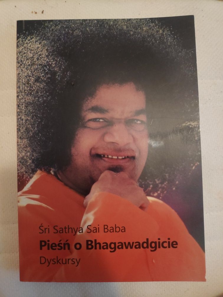 Śri Sathya Sai Baba Pieśń o Bhagawadgicie

Pieśń o Bhagawadgicie

Dysk