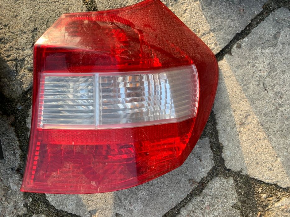 lampa tył tylny Bmw e87 seria 1