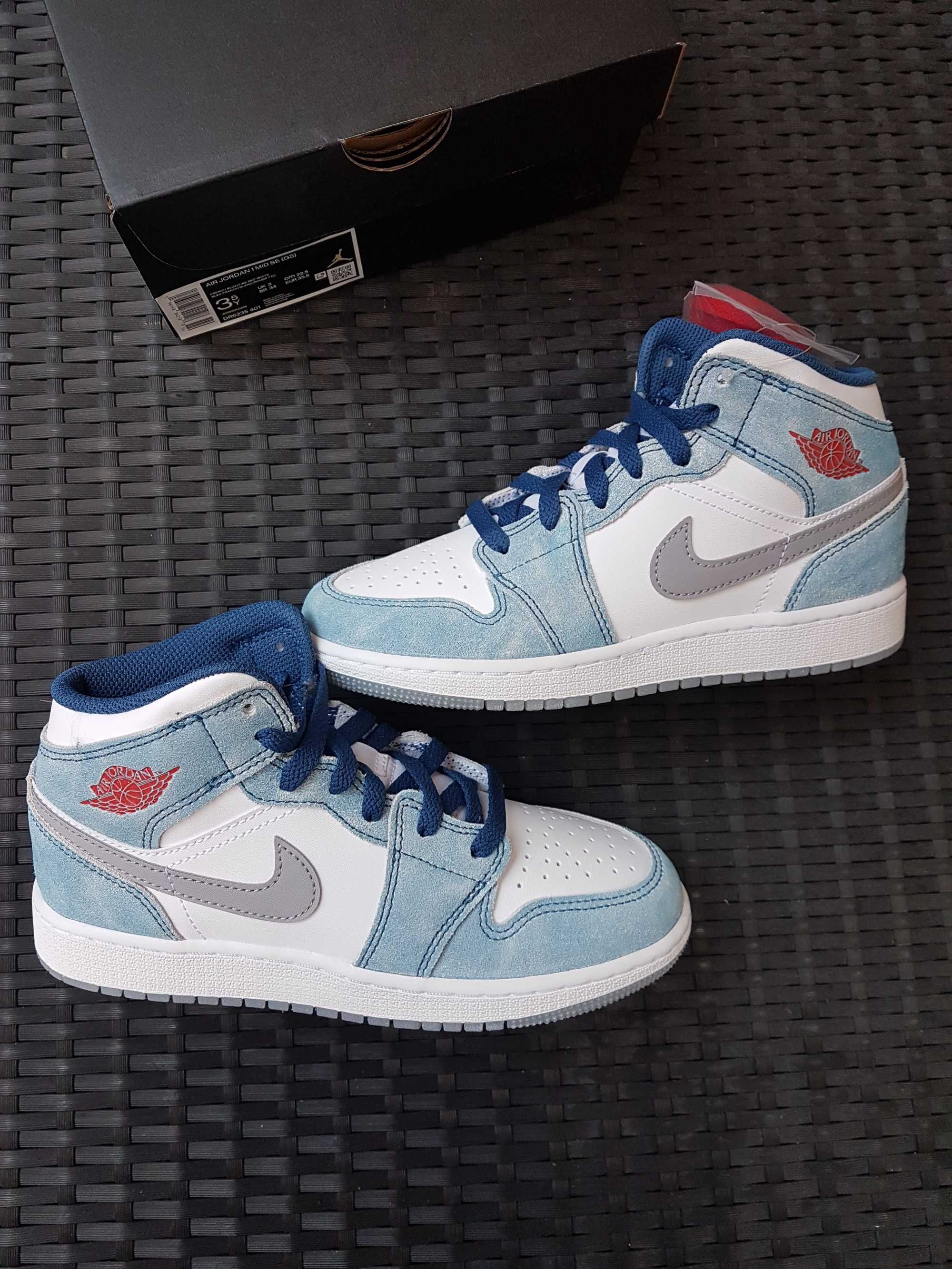 Jordan Mid "French Blue"