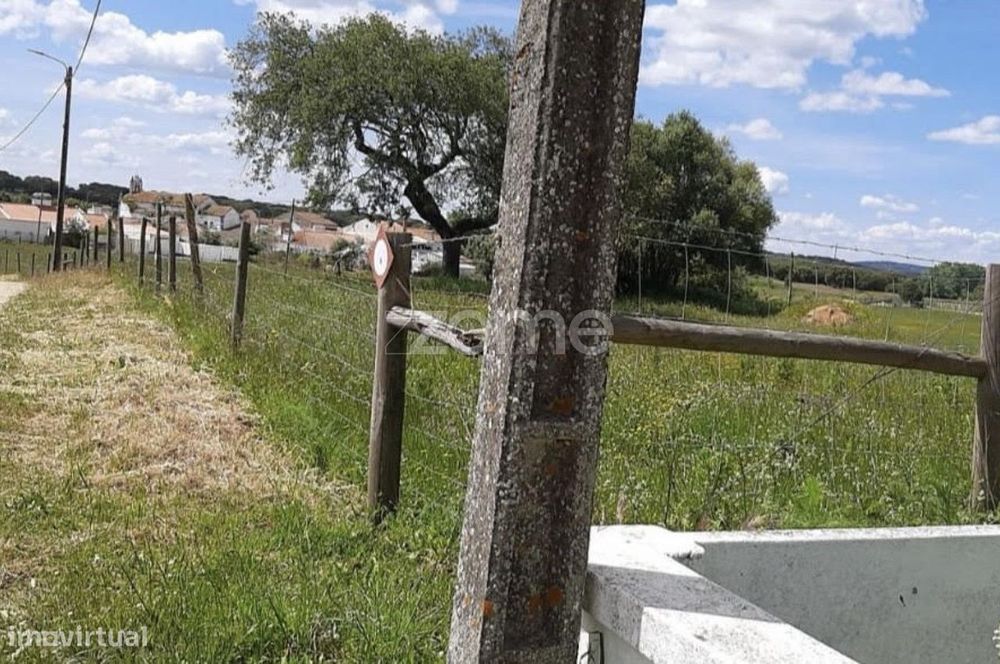 Terreno com 21.395 m2, com projeto aprovado para condominio
