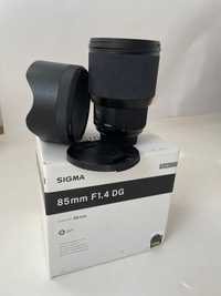 Sigma art 85mm f1/4 Nikon