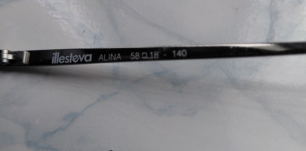 Женские солнцезащитные очки