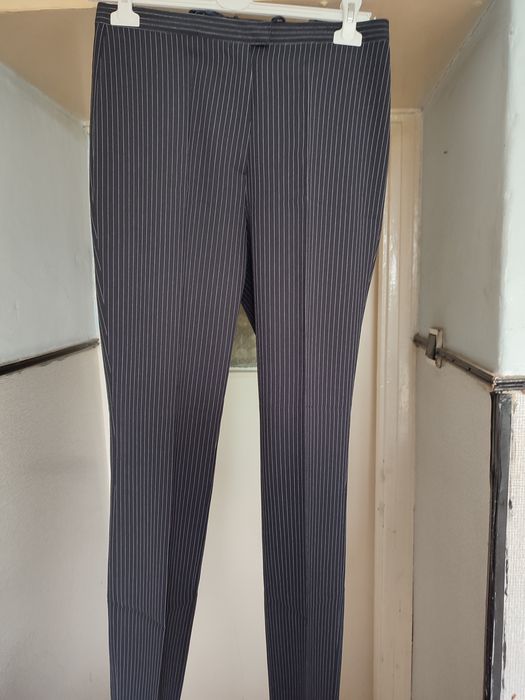 Garnitur damski,czarny w biały prążek roz.42.