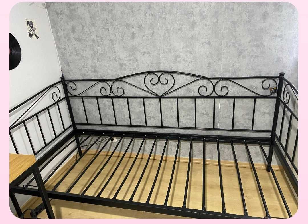 Łóżko czarne metalowe młodzieżowe 900/2000