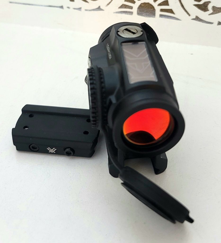 Коллиматорный прицел Vortex Sparc Solar