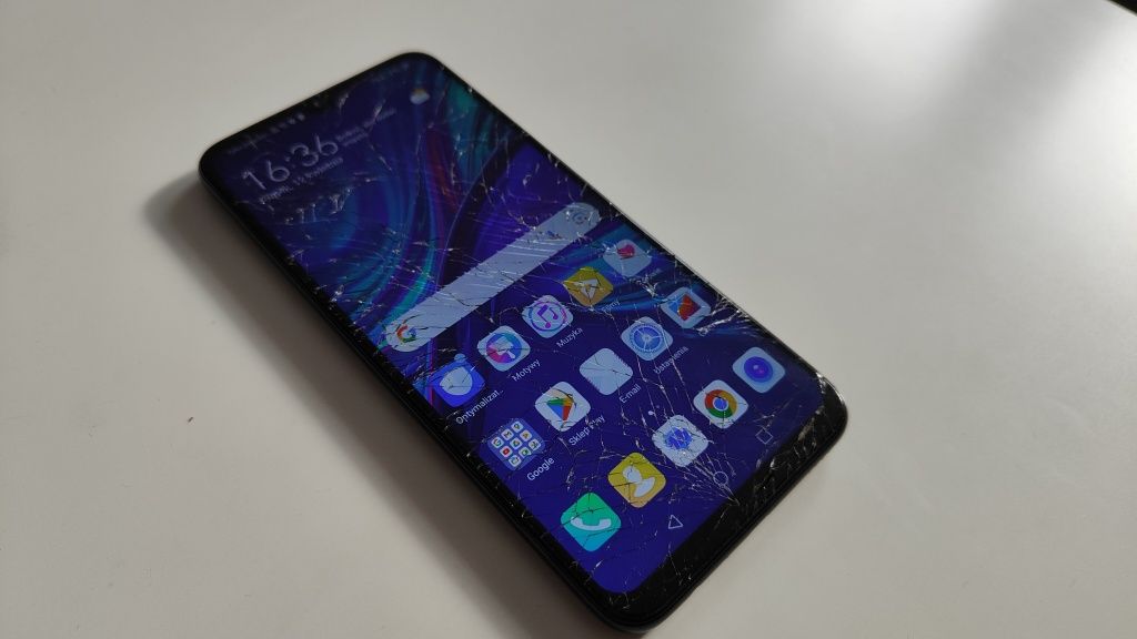 Smartfon Huawei P Smart 2019