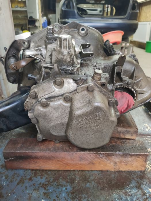 КПП коробка Daewoo Lanos 1.6 "поляк"