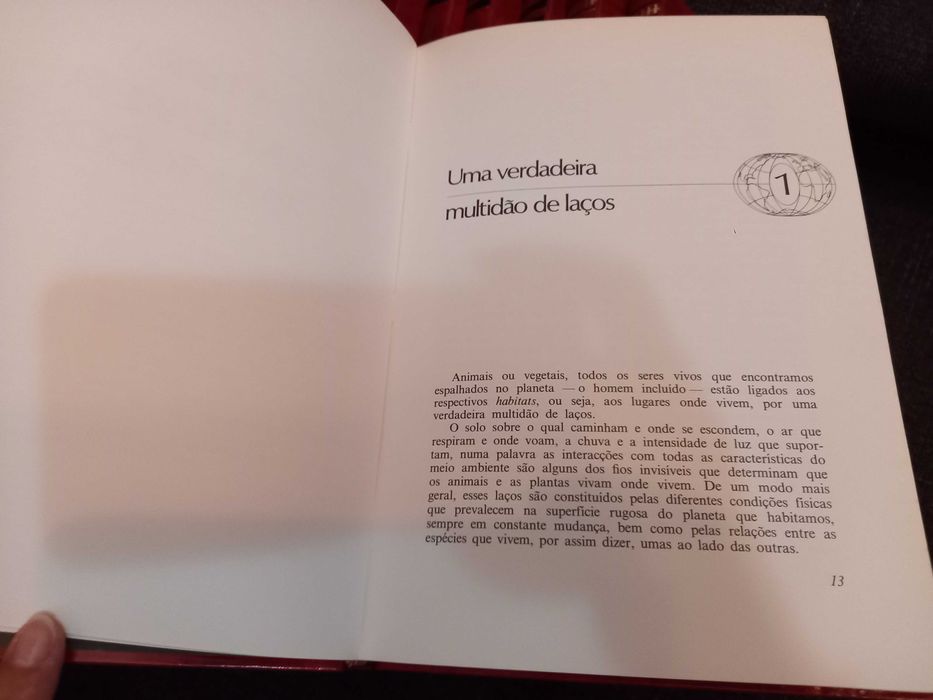 Coleção 8 livrros - Este Planeta em que Vivemos - Amigos do Livro Ed.