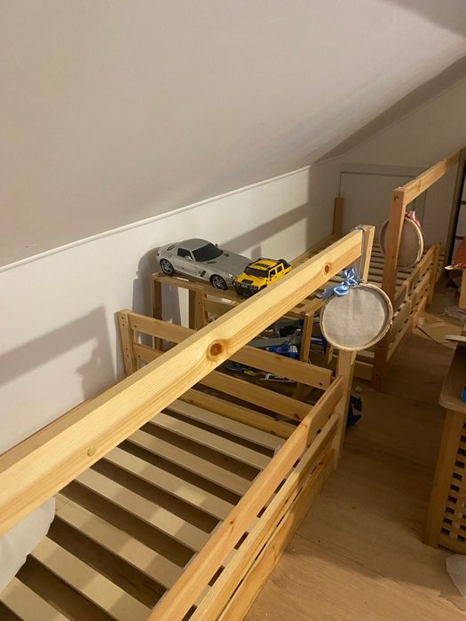 Cama para criança tipo Montessori