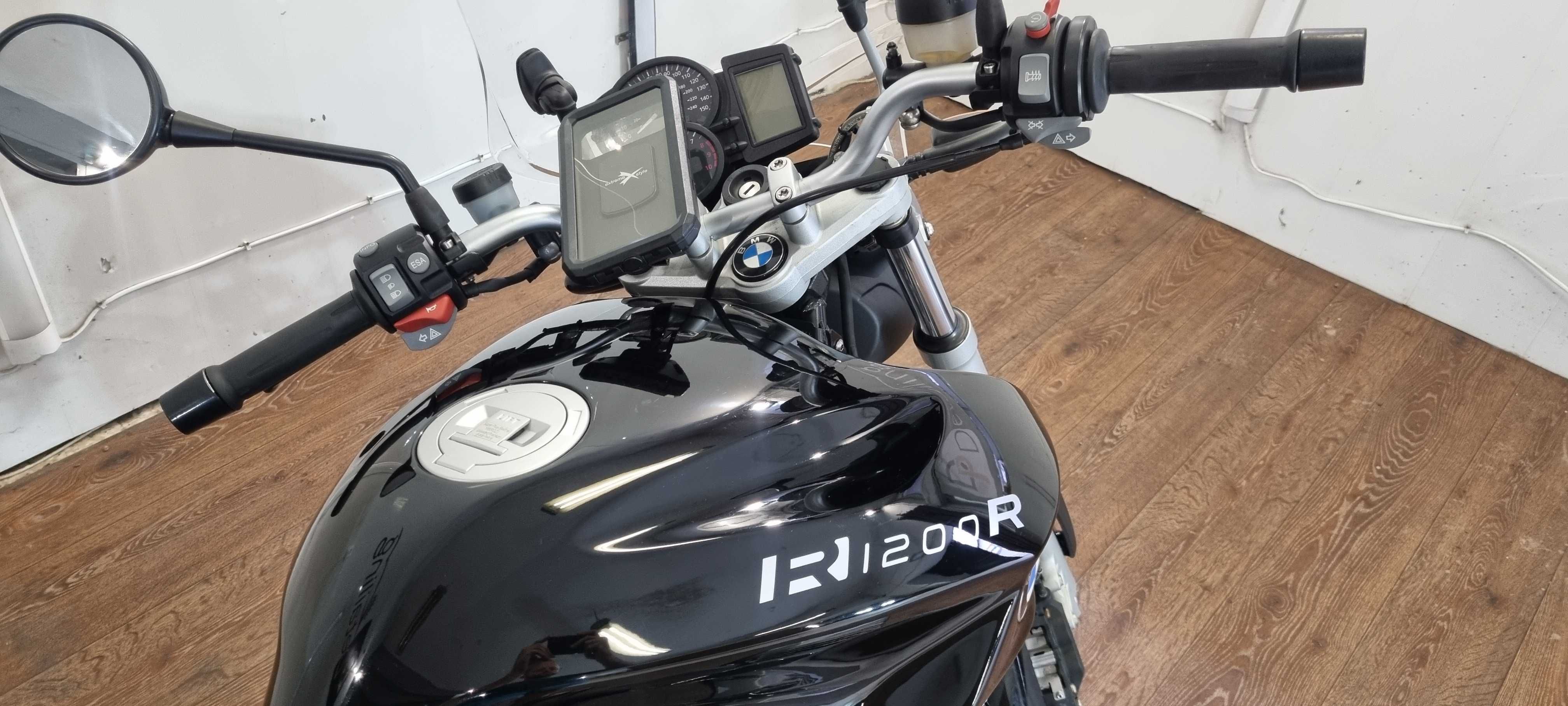 BMW R 1200 R Akrapovic