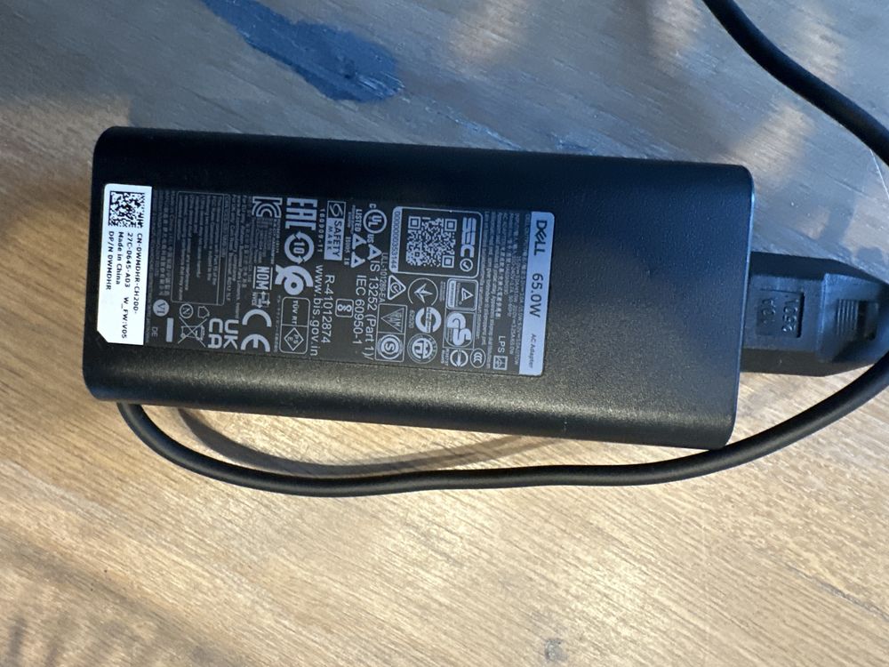 2w1 Dell Latitude 13 7320 Detachable i5- 1140G7 8/256 SSD W11 Pro