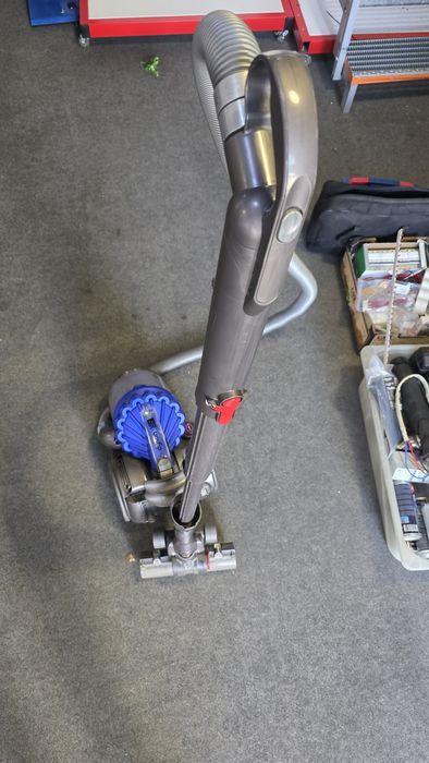 Odkurzacz Dyson DC 32