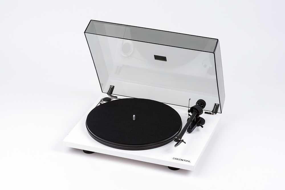 PRO-JECT Essential III BT gramofon