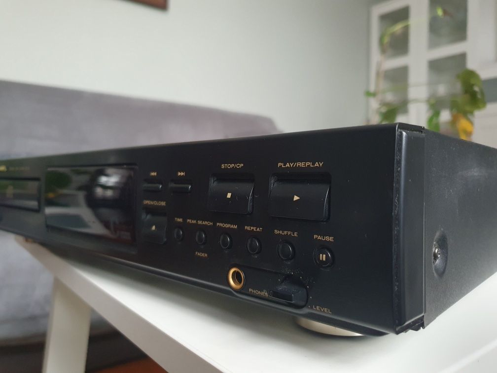 Marantz cd 46  ...