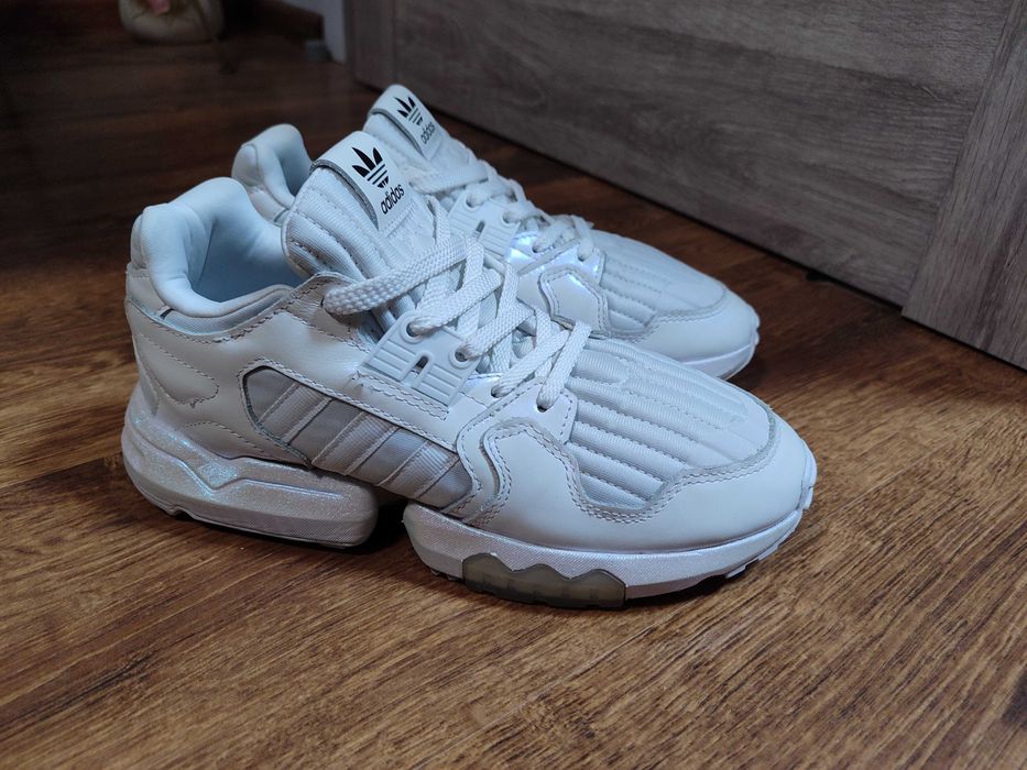 Кроссовки Adidas ZX Torsion W 39р. стелька 25 см.