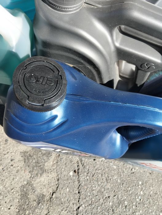 Моторна олива масло Шелл shell helih hx7 Elf ельф 10w40 700sti 5L