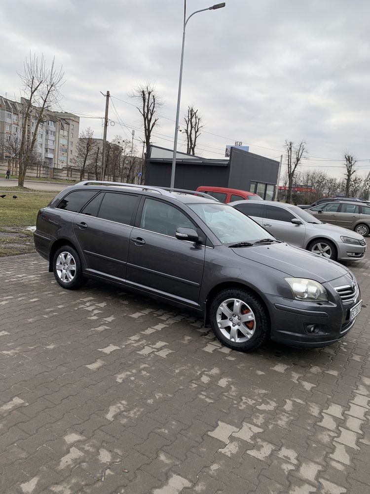 Toyota Avensis 2008рік 2.0 дизель ТЕРМІНОВО!Торг на каву