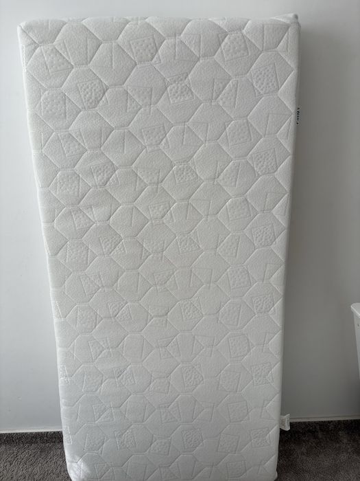 Materac do łóżeczka 70x140