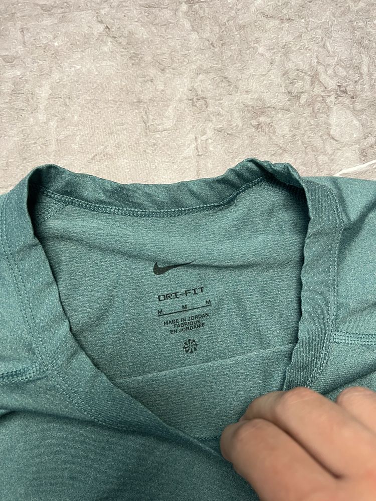 Спортивна футболка nike dri fit